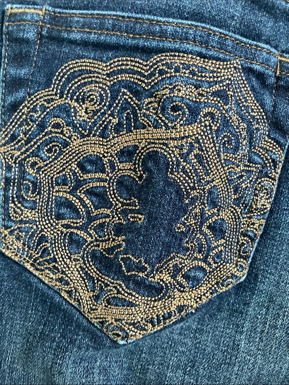 Disney Parks House of Mickey Mouse embroidered pocket jeans RARE HTF size 10